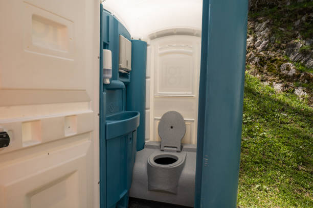 Best Wedding porta potty rental  in St Francis, KS